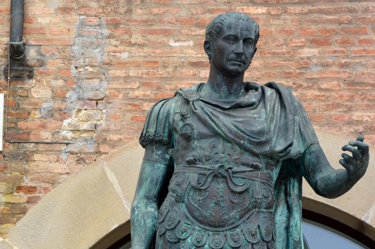 A statue of Julius Caesar in Rome. Machiavelli warned against getting complacent in the face of those who would rule alone and unchecked.